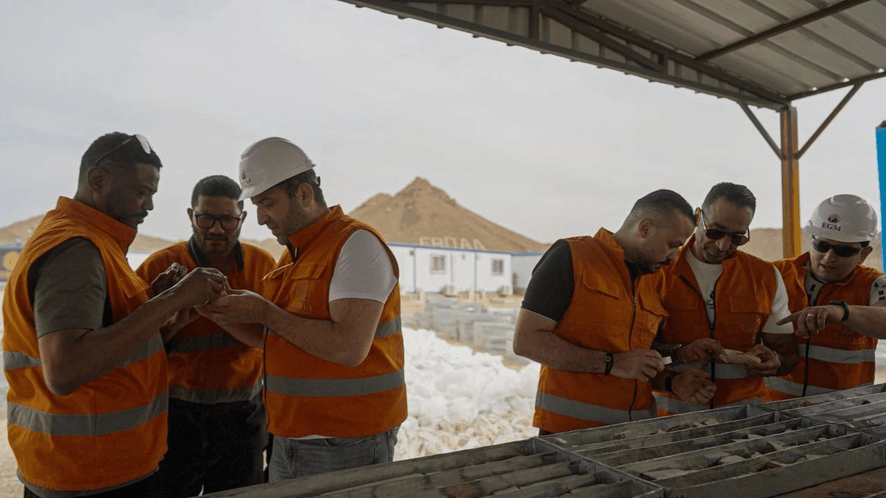 اتفاق شراكة و استحواذ بين شركة ابداع لمناجم الذهب و شركه ديب ميتالز للمعادن — photo 6 of 8
